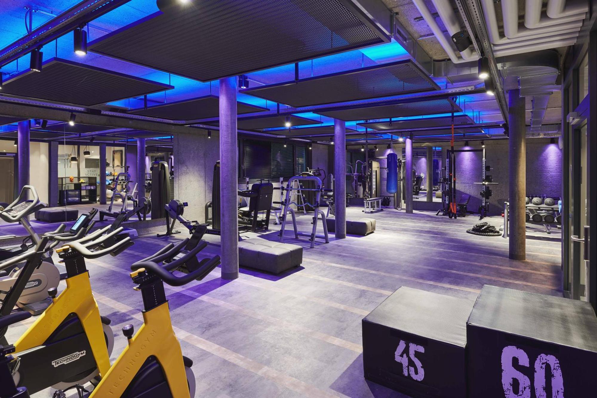 Schloss Zermatt - Cbd & Adaptogenic Spa And Sport Hotel ภายนอก รูปภาพ