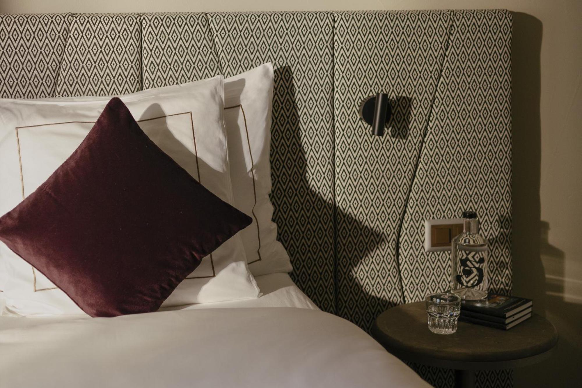 Schloss Zermatt - Cbd & Adaptogenic Spa And Sport Hotel ภายนอก รูปภาพ