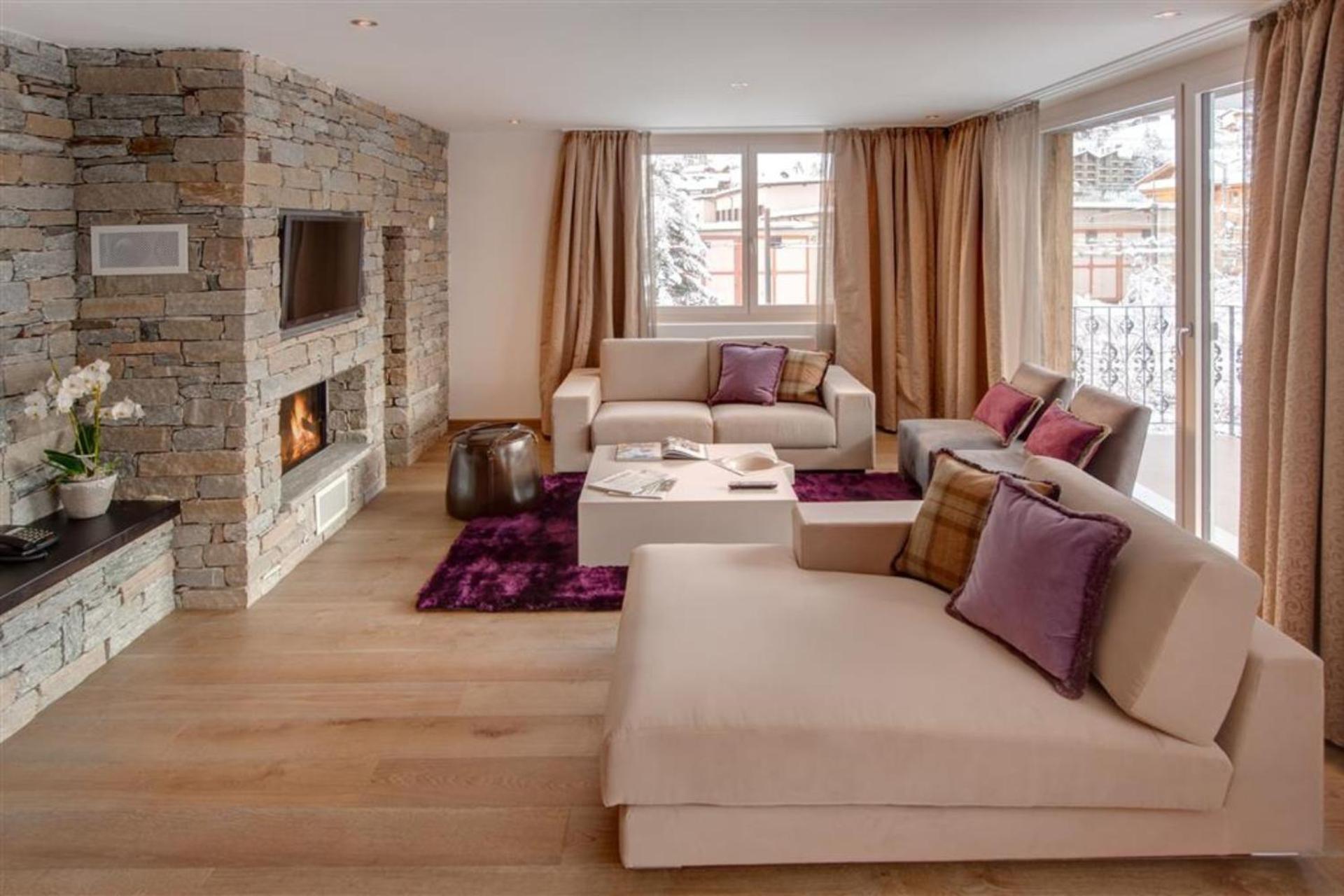 Schloss Zermatt - Cbd & Adaptogenic Spa And Sport Hotel ภายนอก รูปภาพ
