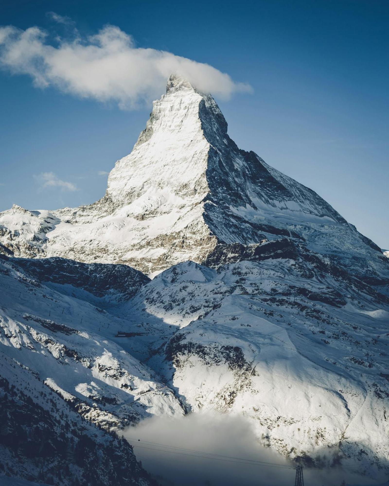 Schloss Zermatt - Cbd & Adaptogenic Spa And Sport Hotel ภายนอก รูปภาพ